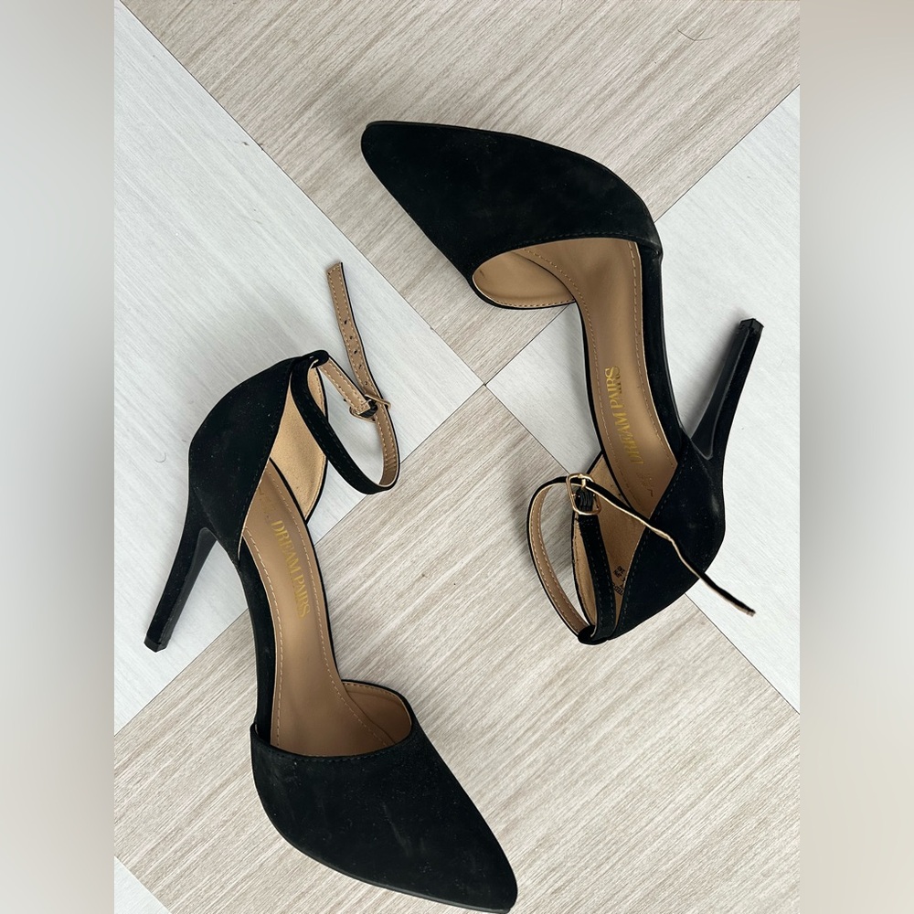 Size 7 
Faux suede closed toe heels 
Worn once (indoor only)